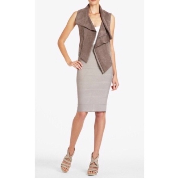 BCBGMAXAZRIA Fabian Raw Edge Faux Suede Vest in Gray Dusk - Picture 3 of 11